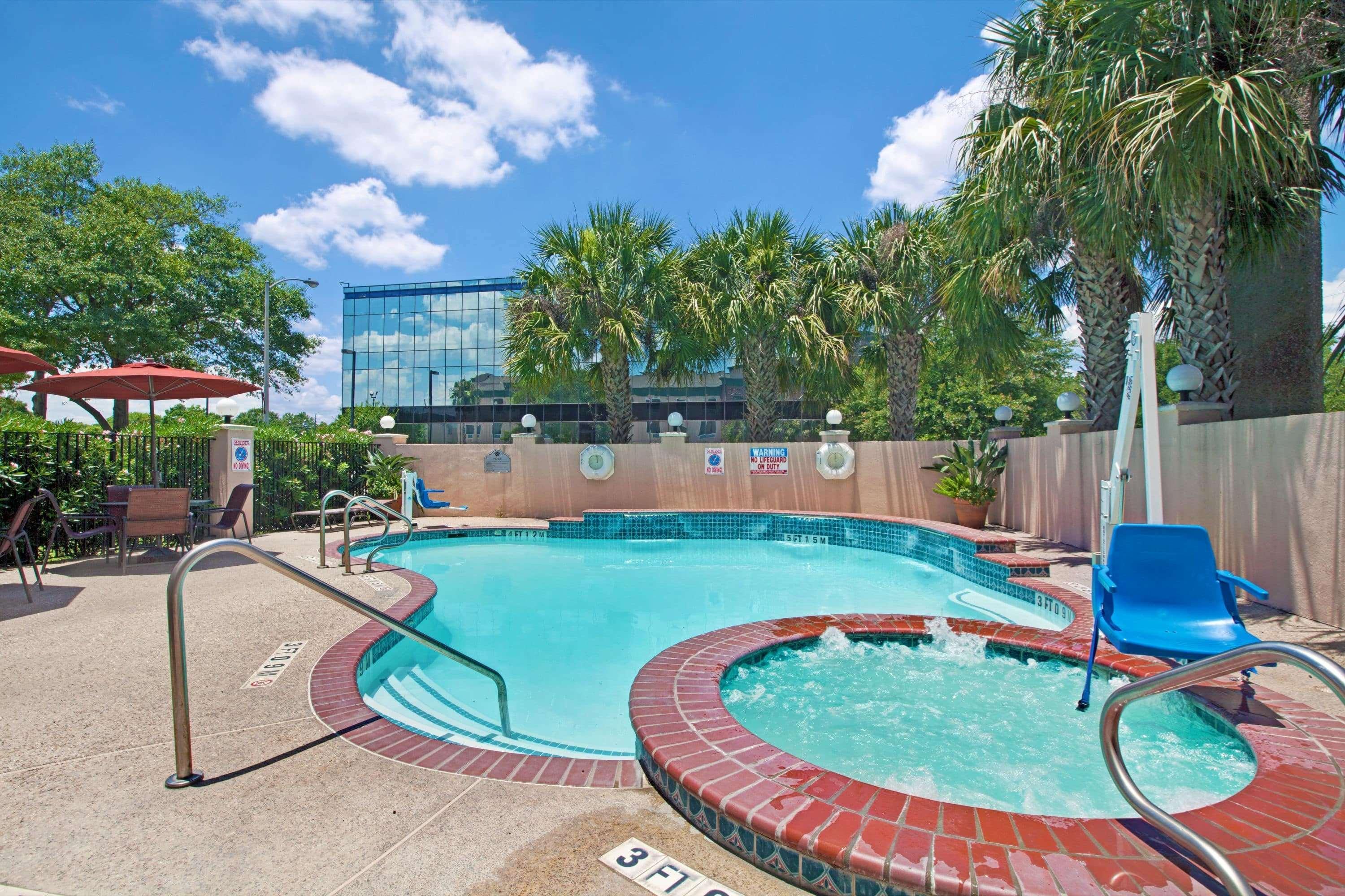 Отель Wingate By Wyndham Houston Bush Intercontinental Airport Aldine Экстерьер фото